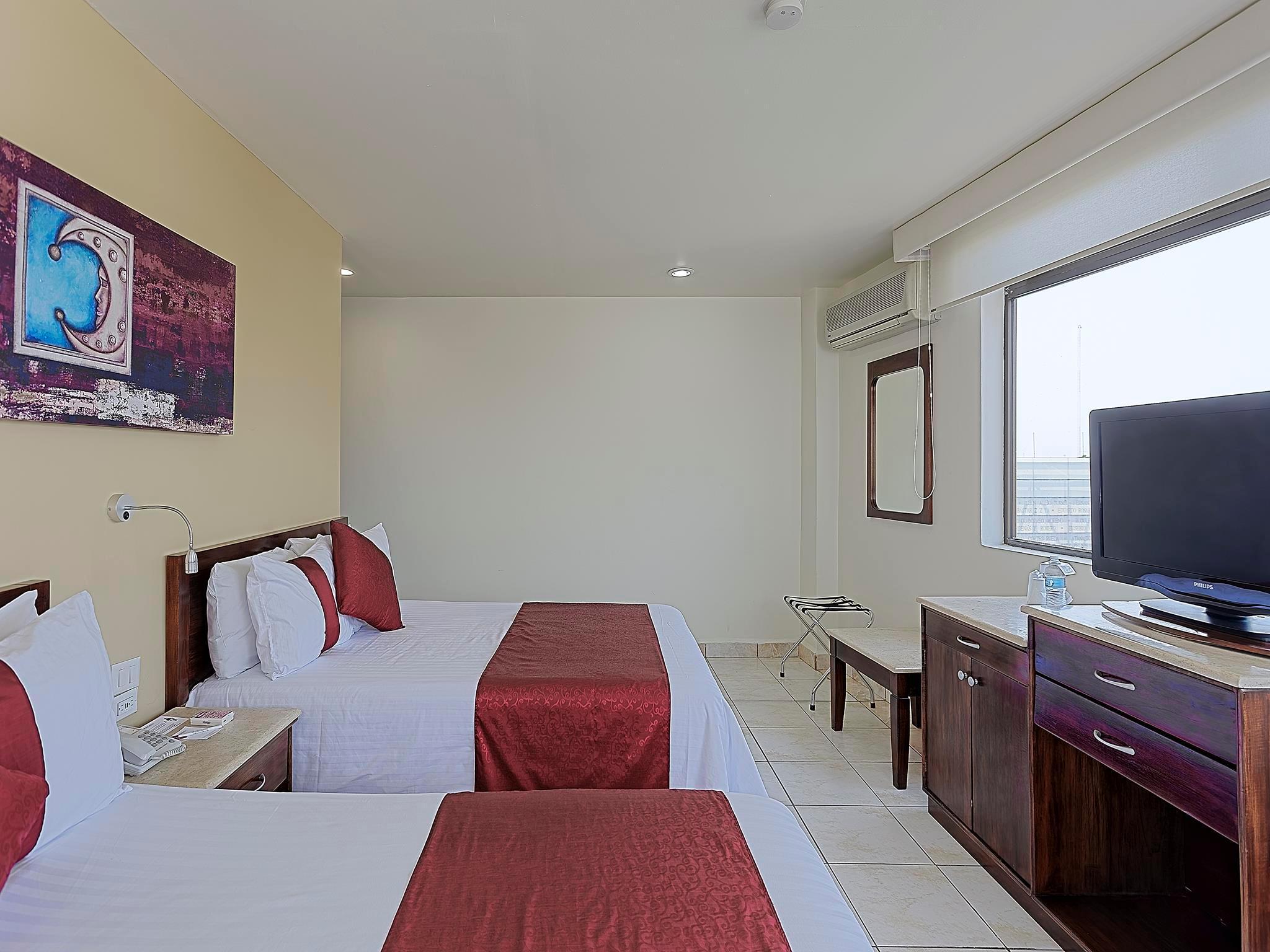 Olmeca Plaza Urban Express Hotel Villahermosa Kültér fotó