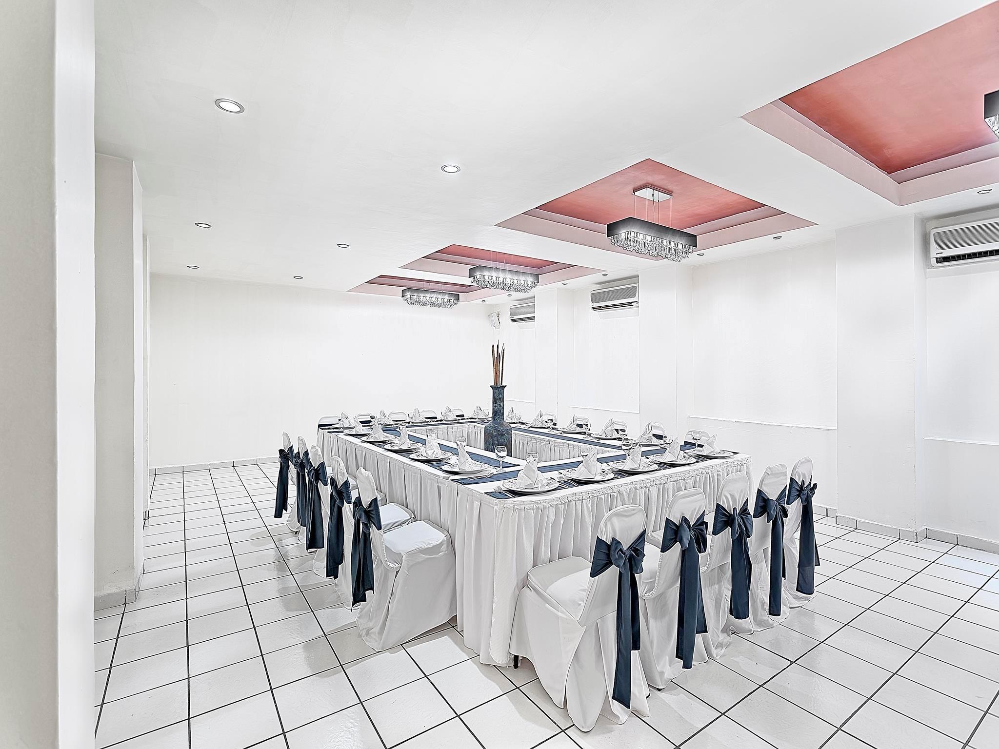 Olmeca Plaza Urban Express Hotel Villahermosa Kültér fotó